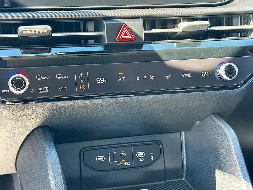 New 2026 Kia Sportage EX image 15