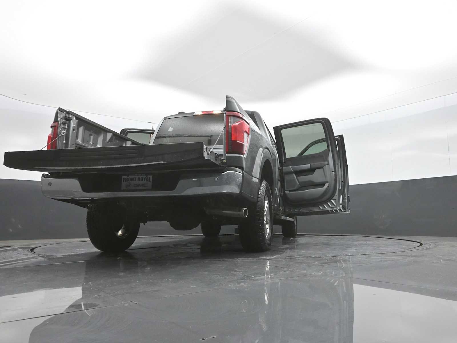 Used 2025 Ford F150 XLT w/ Equipment Group 301A Standard AWD/4WD image 54