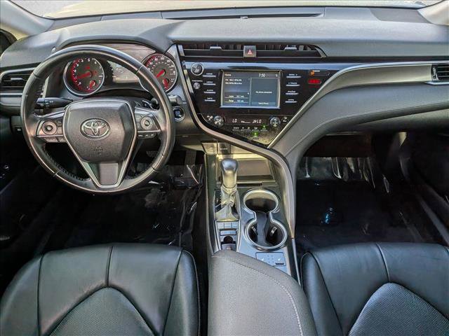 Used 2018 Toyota Camry XSE FWD image 16
