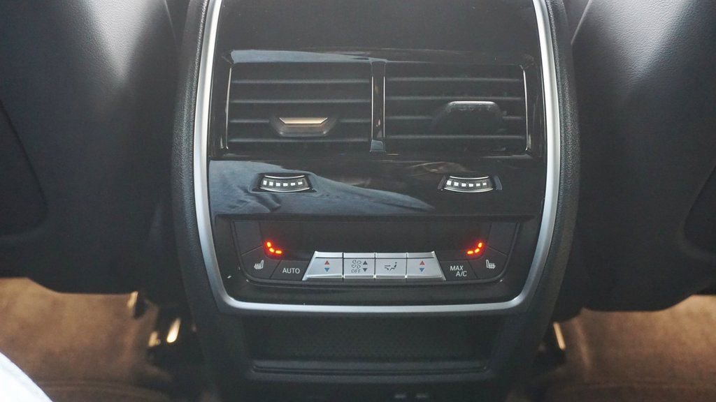 Used 2026 BMW XM Label Red image 16