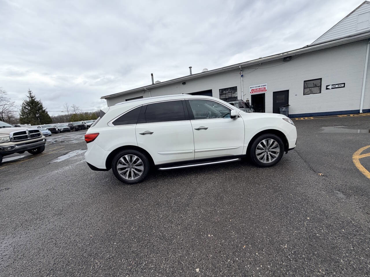 Used 2015 Acura MDX SH AWD w/Tech 4dr SUV w/Techno image 11