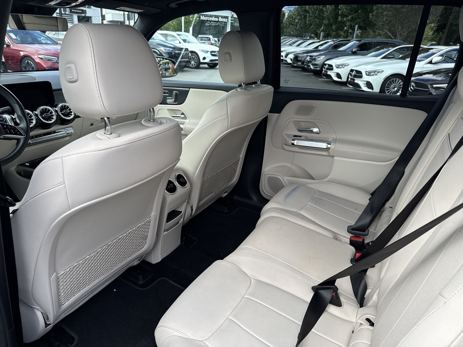 Certified 2024 Mercedes-Benz EQB 300 4MATIC image 16