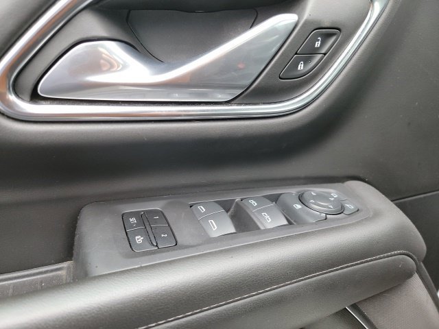 Used 2024 Chevrolet Tahoe LT AWD/4WD image 11
