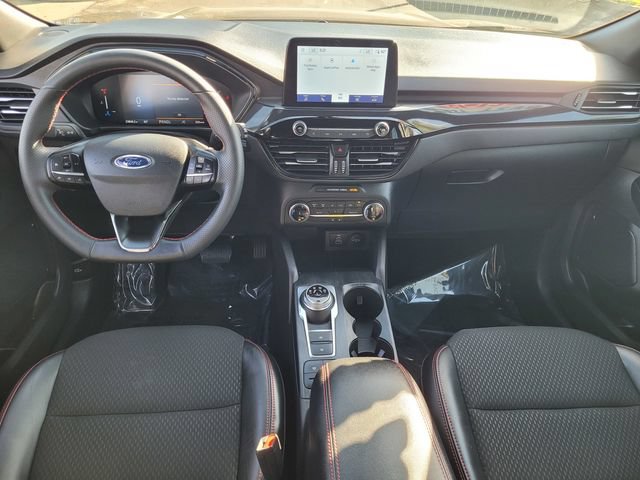 Used 2025 Ford Escape ST-Line AWD/4WD image 9