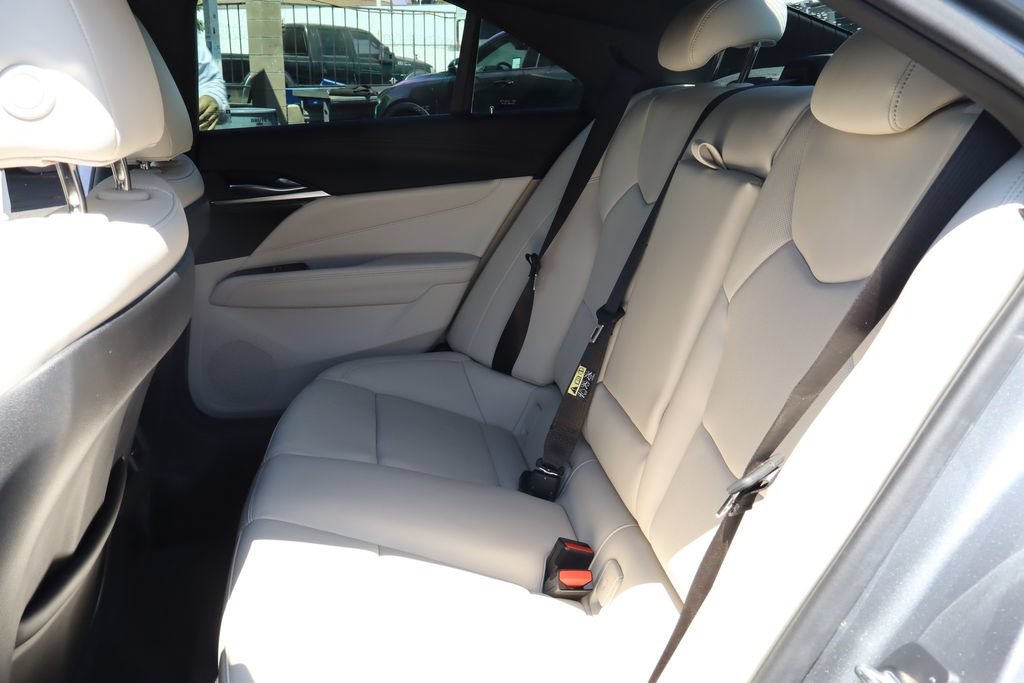 Used 2020 Cadillac CT4 Premium Luxury RWD image 34