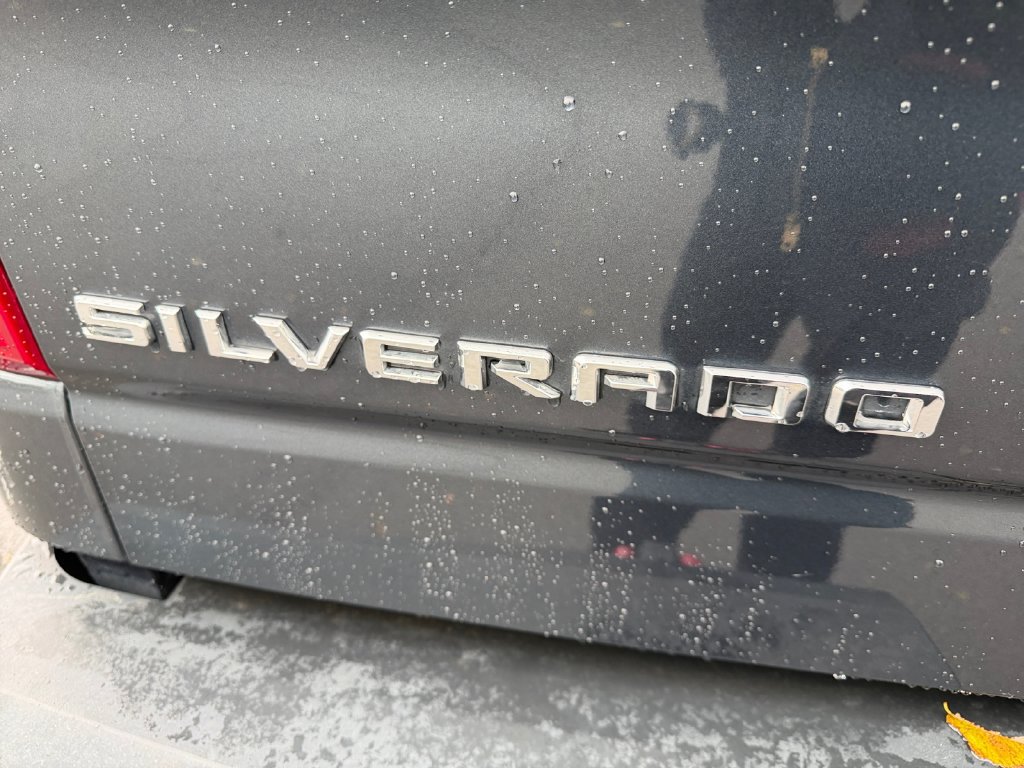 Used 2020 Chevrolet Silverado 1500 LT w/ Fleet Comfort Package AWD/4WD image 30