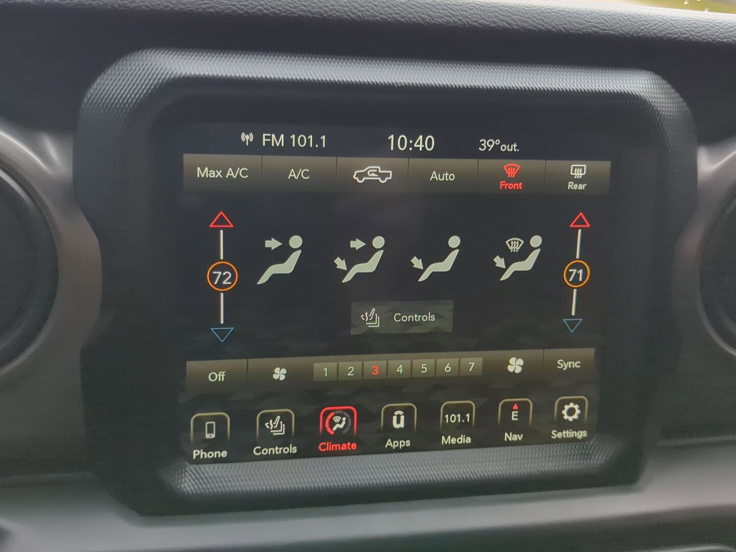 Used 2022 Jeep Gladiator Willys image 20