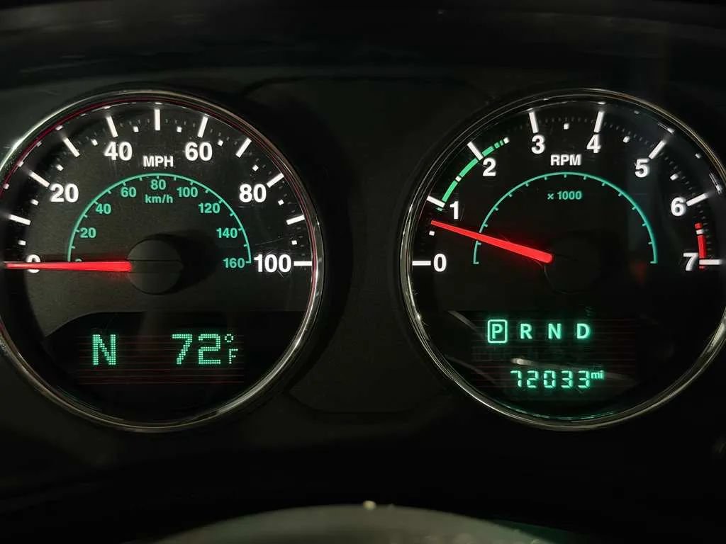 Used 2015 Jeep Wrangler Rubicon w/ Power Convenience Group AWD/4WD image 31