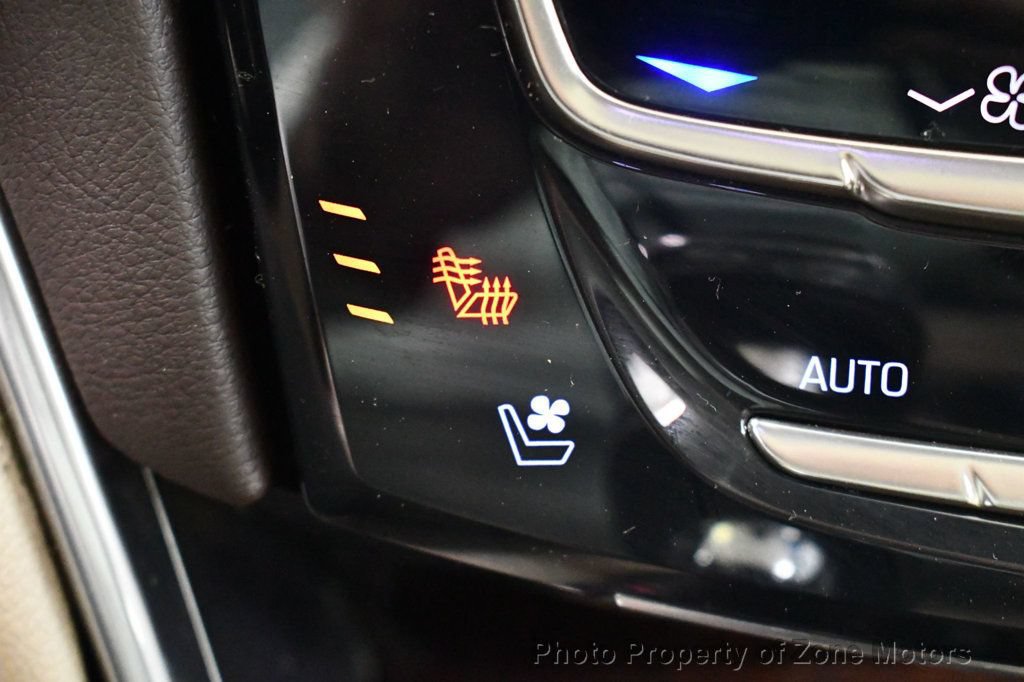 Used 2013 Cadillac XTS Premium FWD image 38