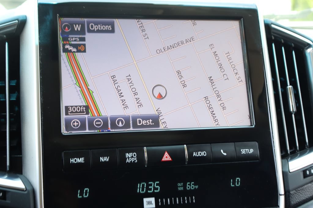 Used 2018 Toyota Land Cruiser AWD/4WD image 32