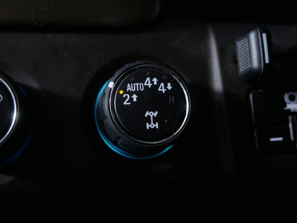 Used 2018 GMC Yukon Denali w/ Denali Ultimate Package image 19