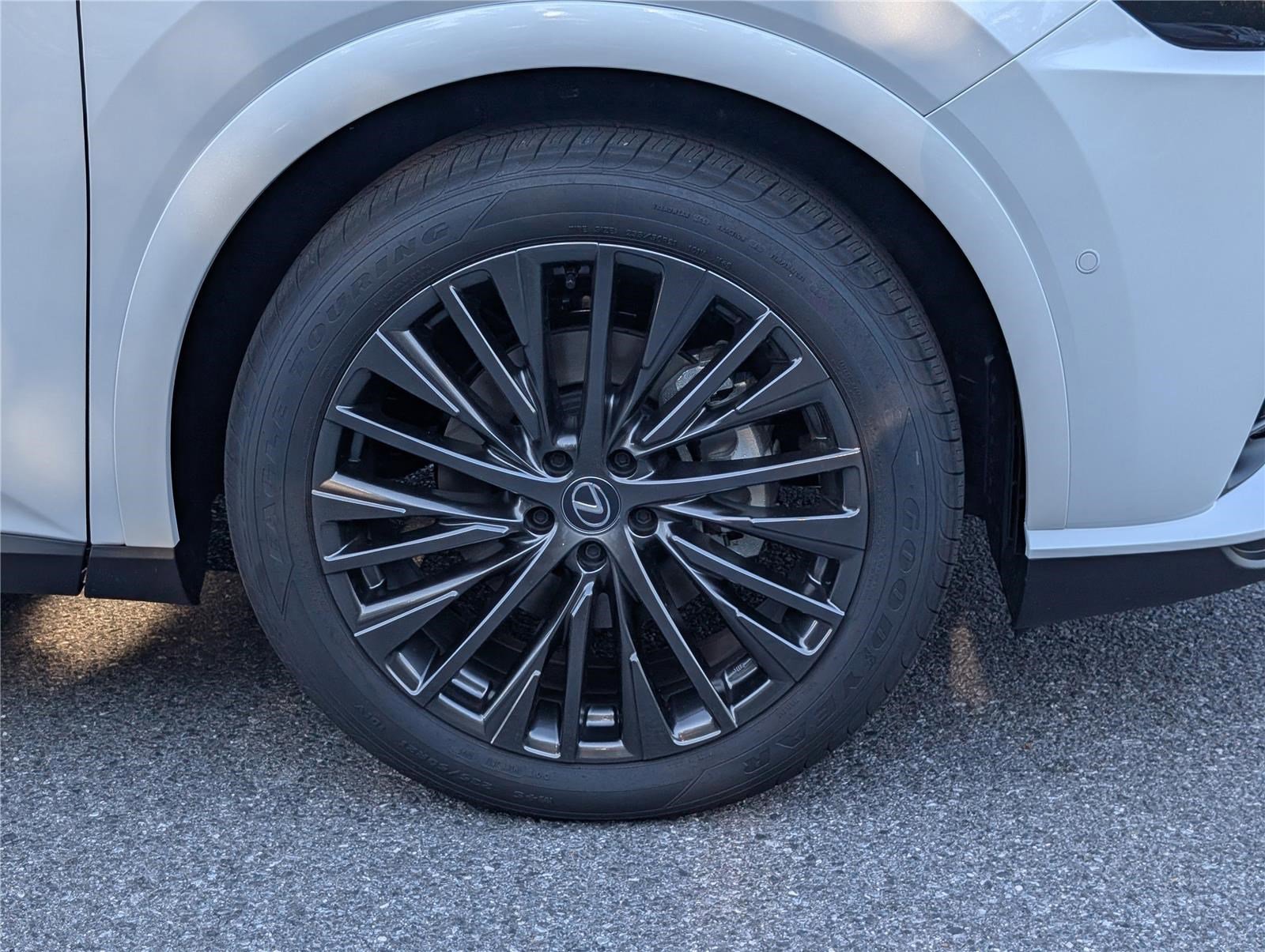 New 2025 Lexus RX 350 image 8