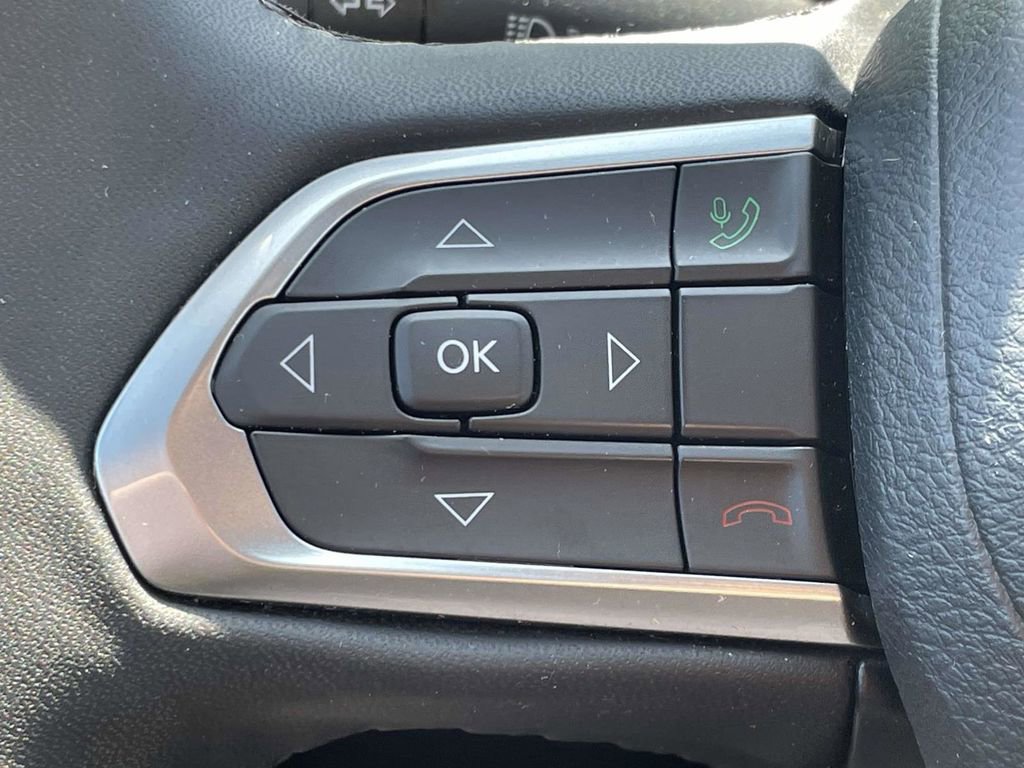 Certified 2023 Jeep Compass Limited AWD/4WD image 31
