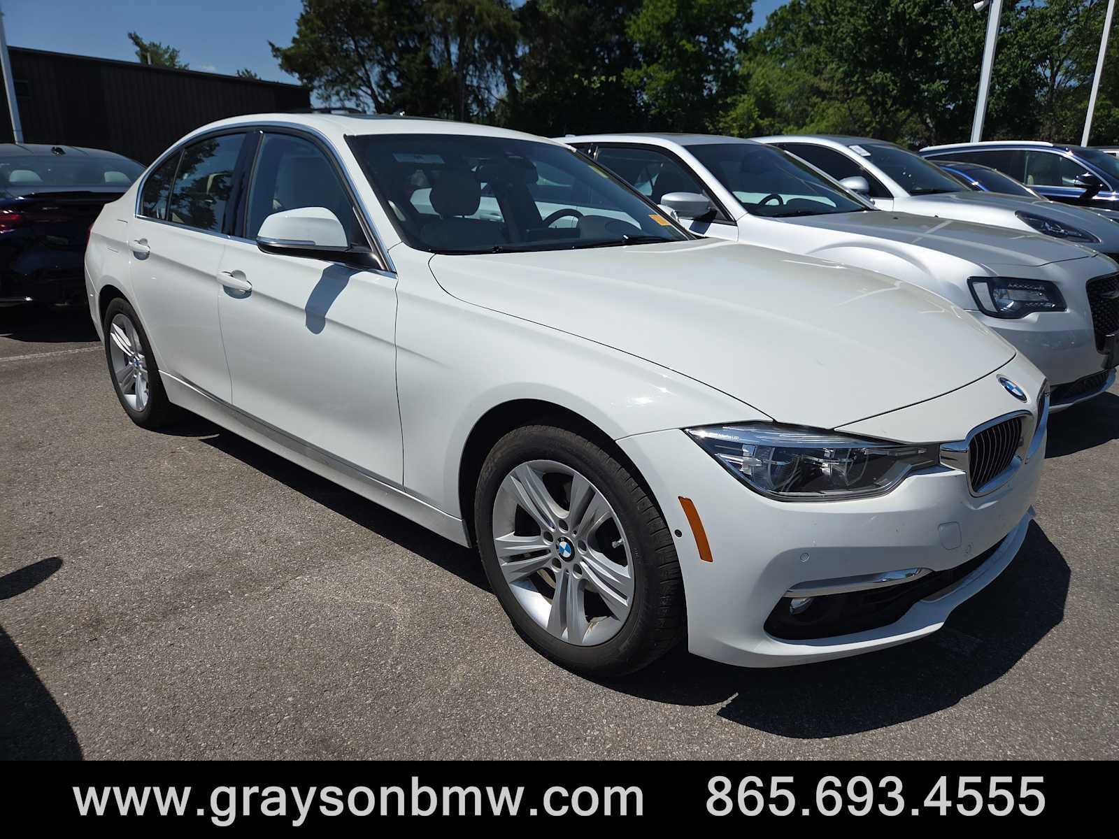 Used 2017 BMW 330i xDrive Sedan image 1
