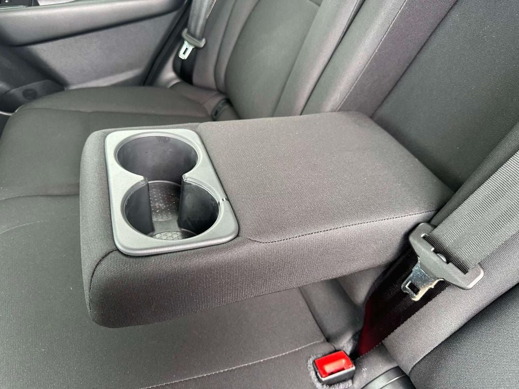 Used 2023 Nissan Rogue S AWD/4WD image 11