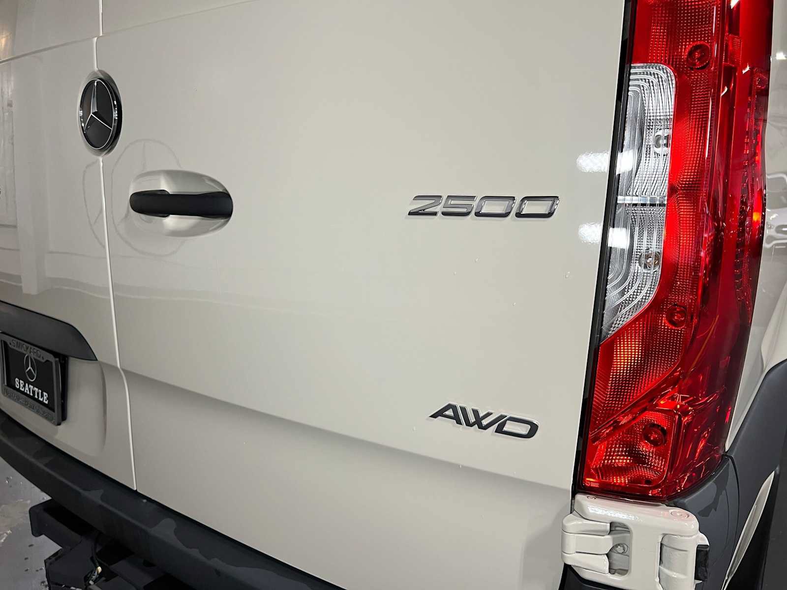 New 2025 Mercedes-Benz Sprinter 2500 image 16