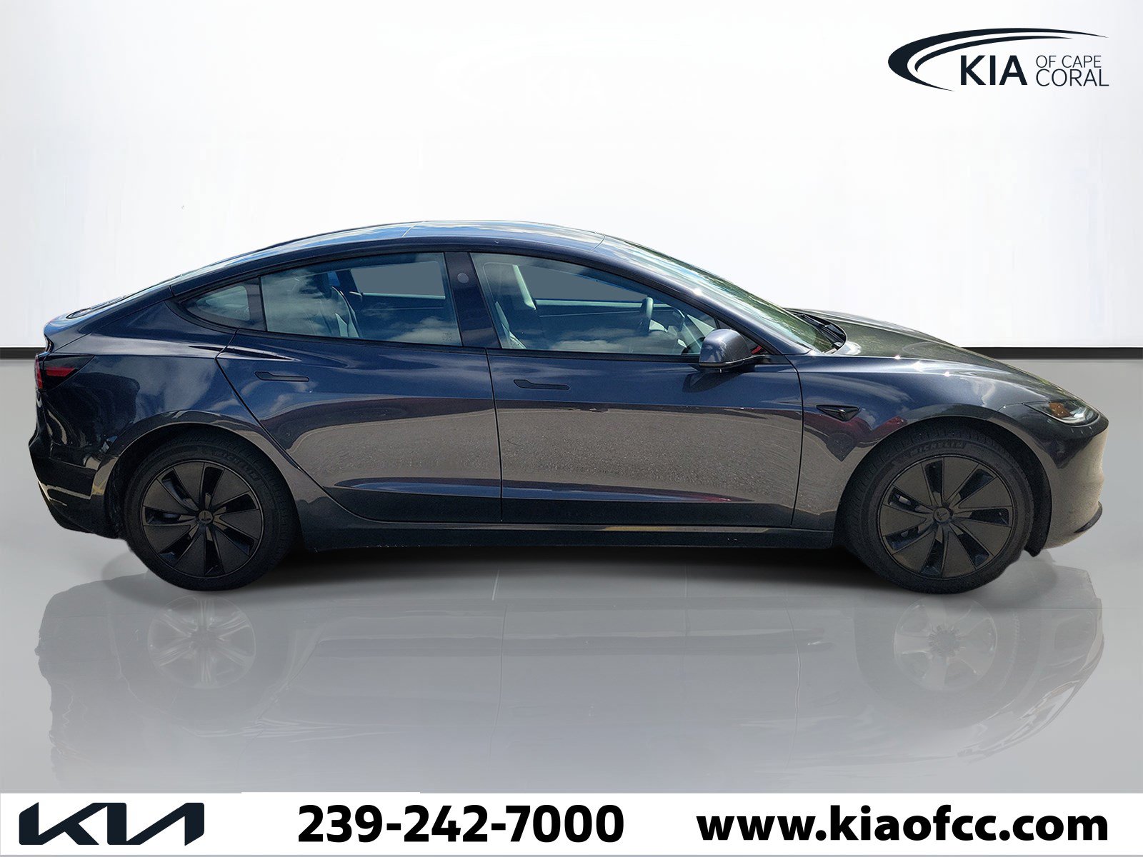 Used 2025 Tesla Model 3 Long Range RWD image 4