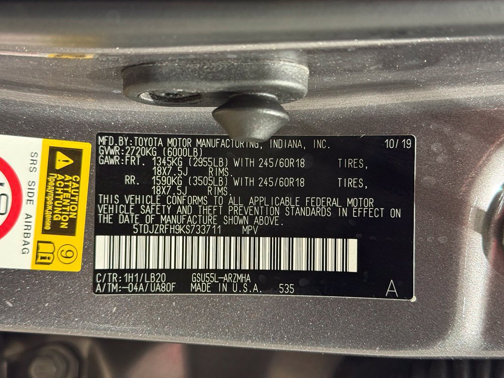 Used 2019 Toyota Highlander XLE AWD/4WD image 34