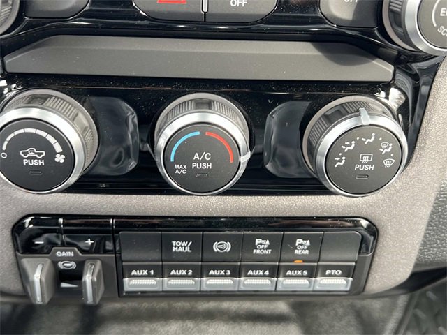 New 2026 RAM 5500 Tradesman w/ Chrome Appearance Group image 28