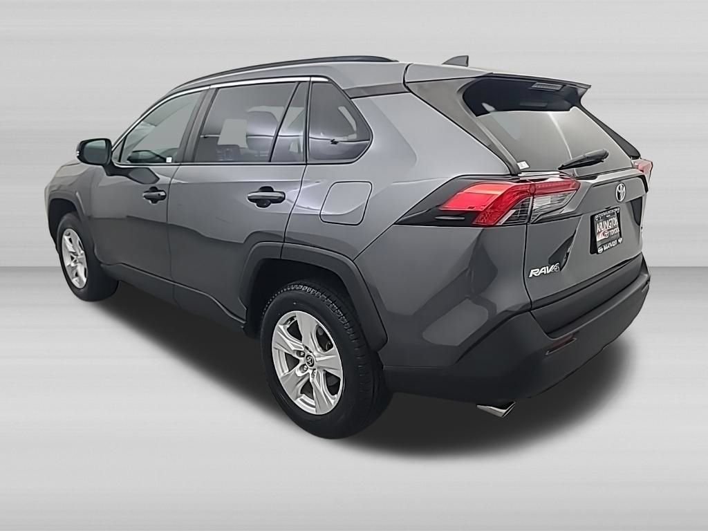 Used 2021 Toyota RAV4 XLE AWD/4WD image 7