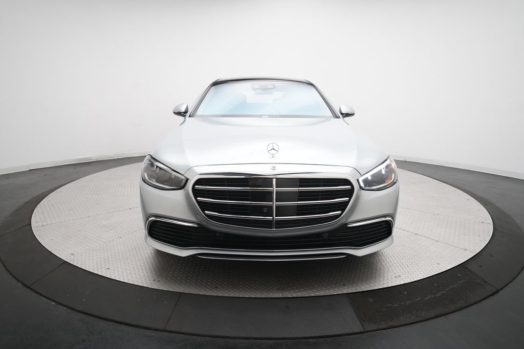 Used 2022 Mercedes-Benz S 580 4MATIC Sedan image 11