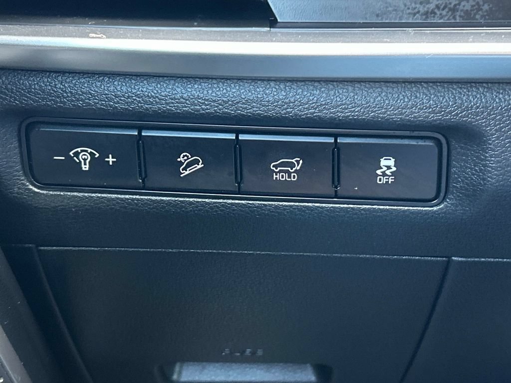 Used 2025 Kia Telluride S AWD/4WD image 29