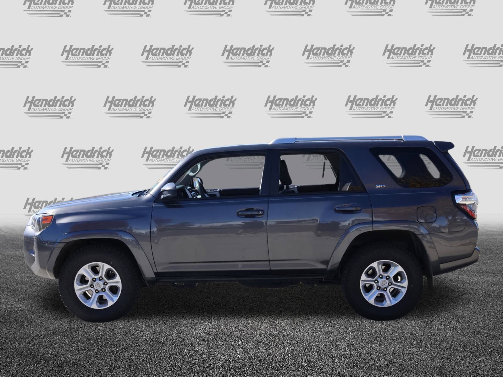 Used 2014 Toyota 4Runner SR5 image 6