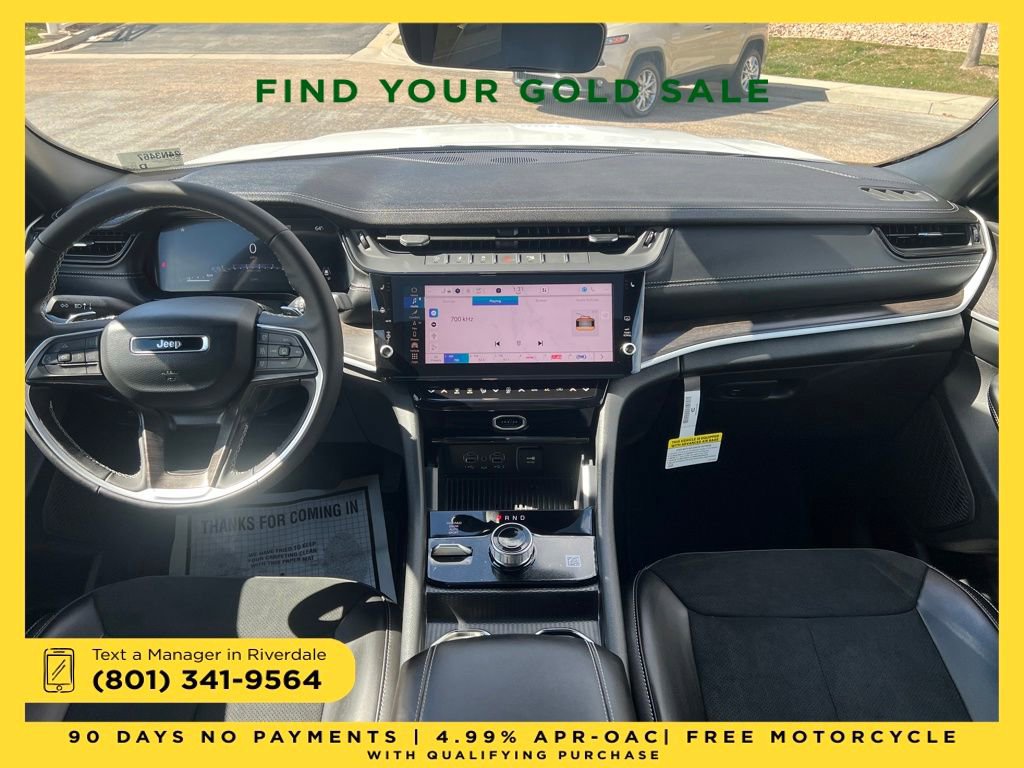 New 2026 Jeep Grand Cherokee Altitude image 12