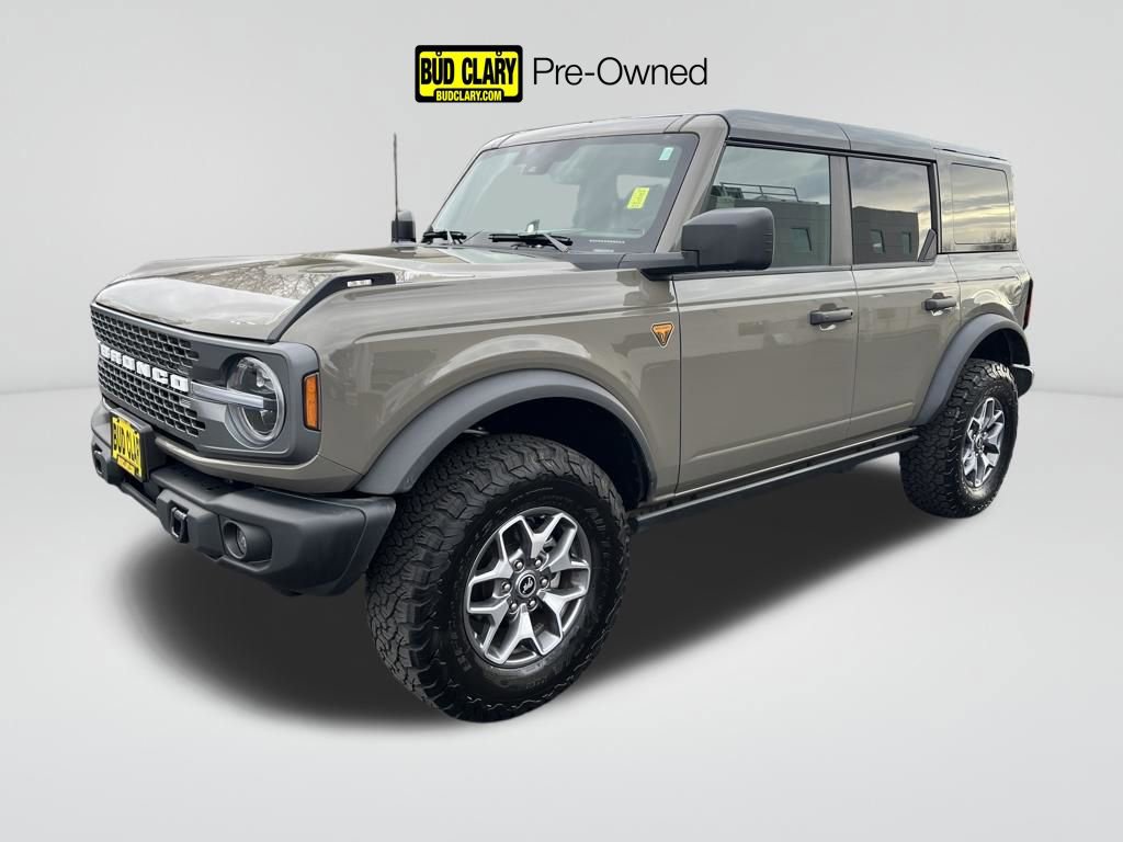 Used 2025 Ford Bronco Badlands image 1