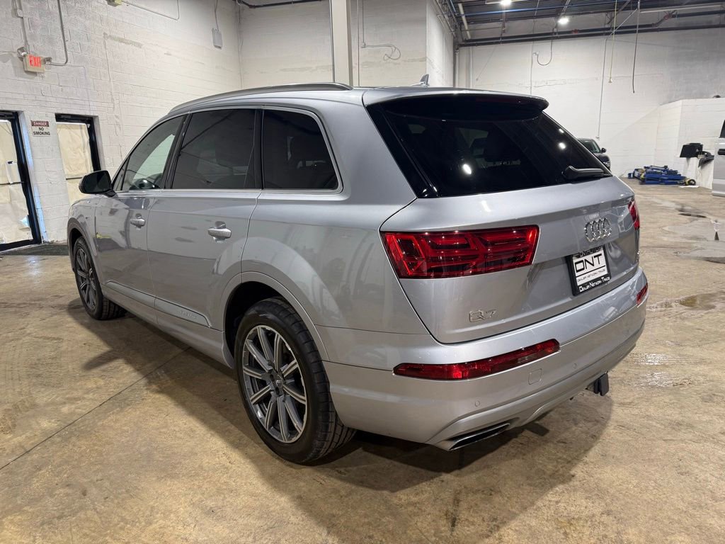 Used 2018 Audi Q7 3.0T Prestige w/ Prestige Package image 4