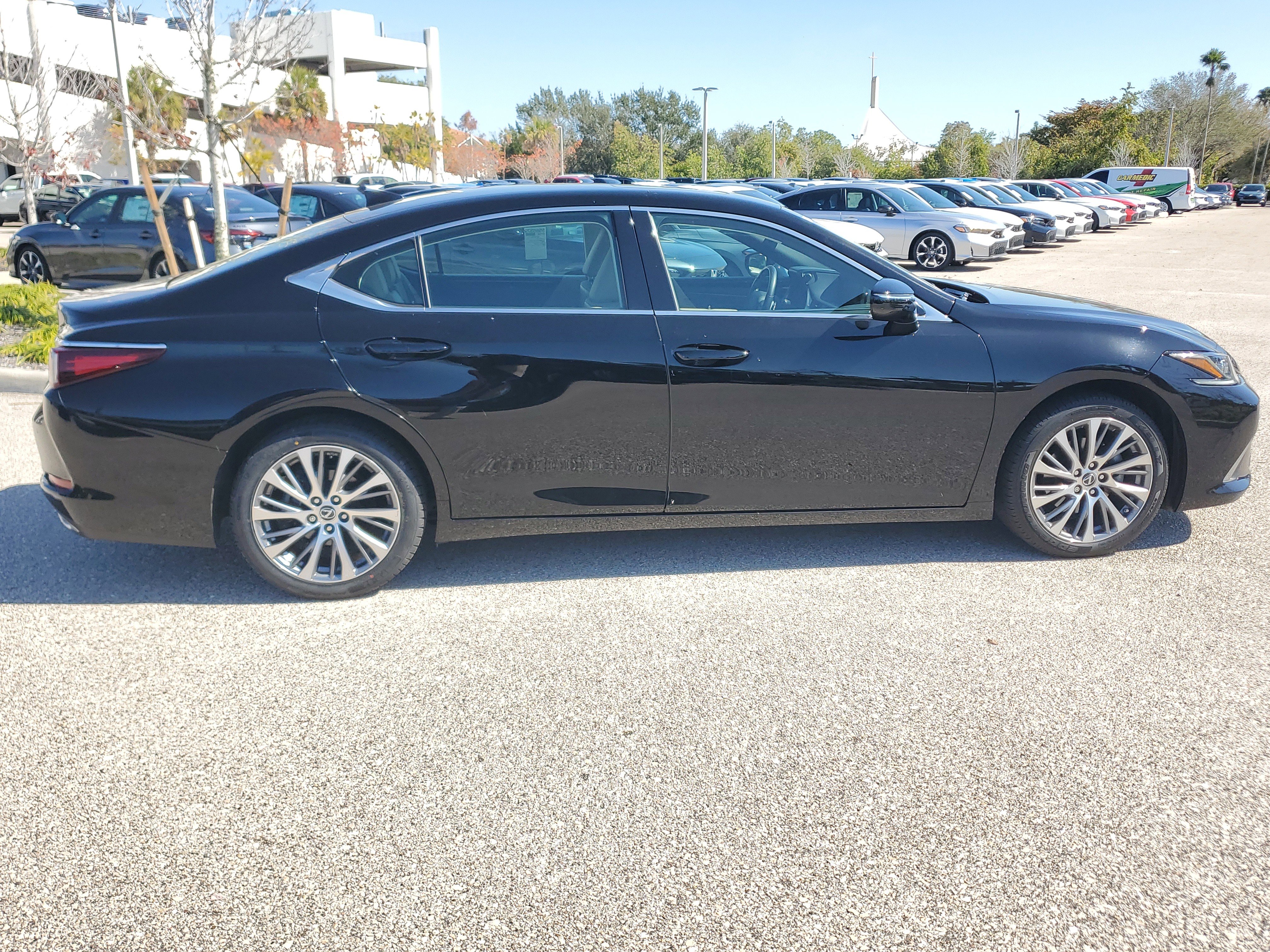 Used 2019 Lexus ES 350 w/ Premium Package image 7