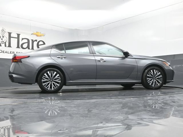 Used 2024 Nissan Altima 2.5 SV FWD image 67