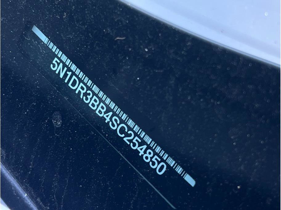 New 2025 Nissan Pathfinder SV w/ SV Premium Package FWD image 24