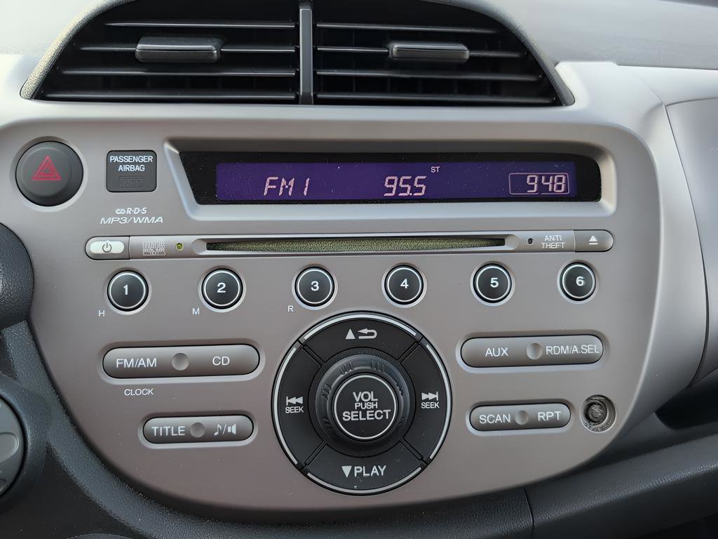 Used 2009 Honda Fit Sport image 19