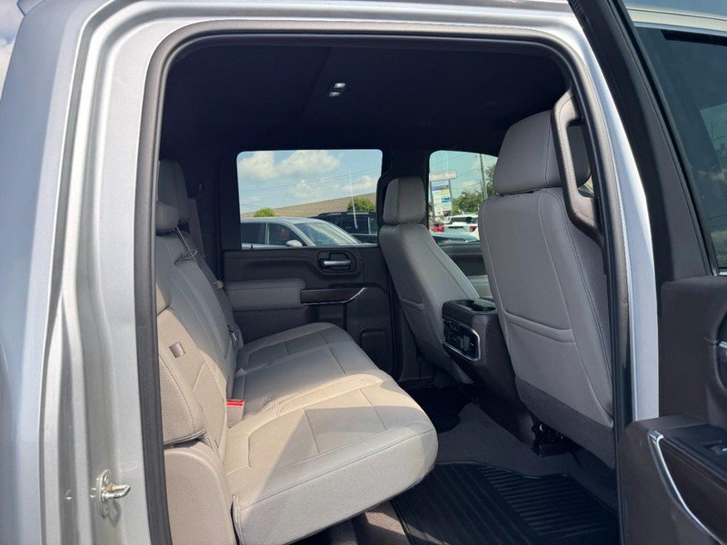 Used 2021 GMC Sierra 2500 SLT w/ SLT Premium Package AWD/4WD image 10