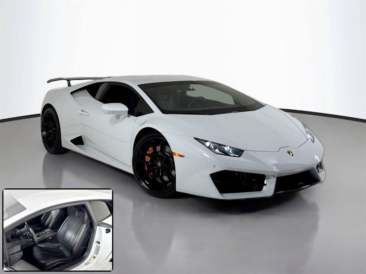 Used 2018 Lamborghini Huracan LP 580-2 RWD image 2