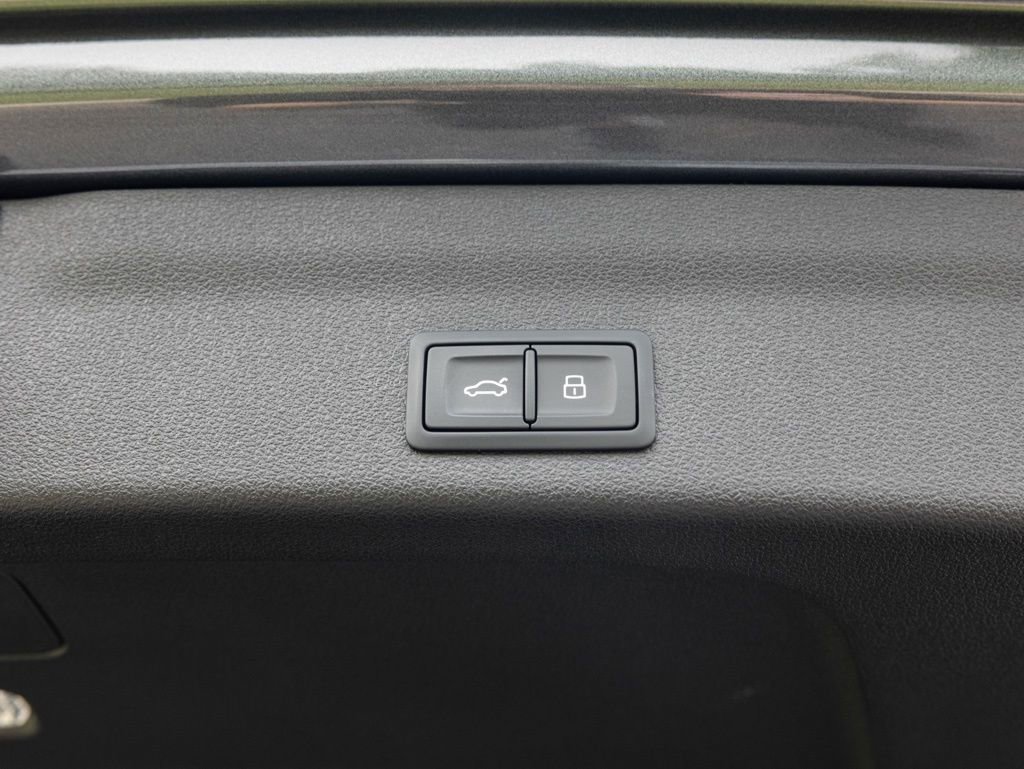 Used 2026 Audi RS 6 performance AWD/4WD image 55