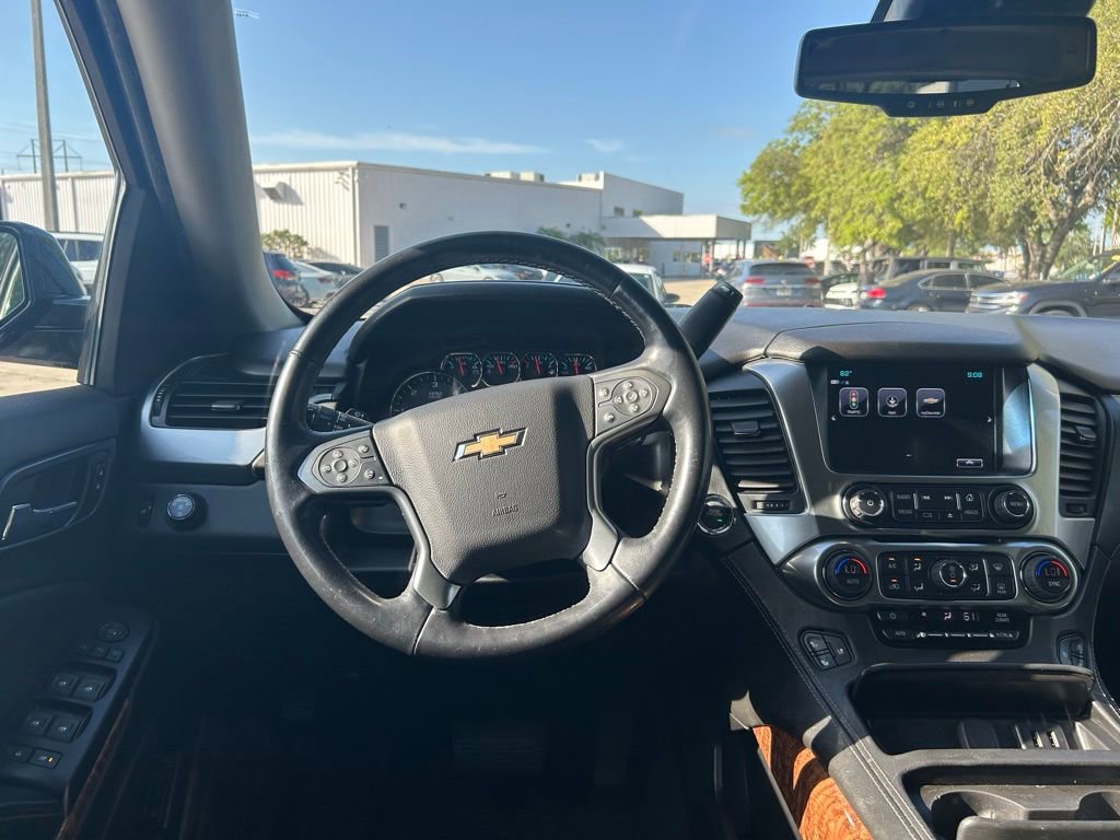 Used 2019 Chevrolet Suburban Premier w/ RST Edition RWD image 48