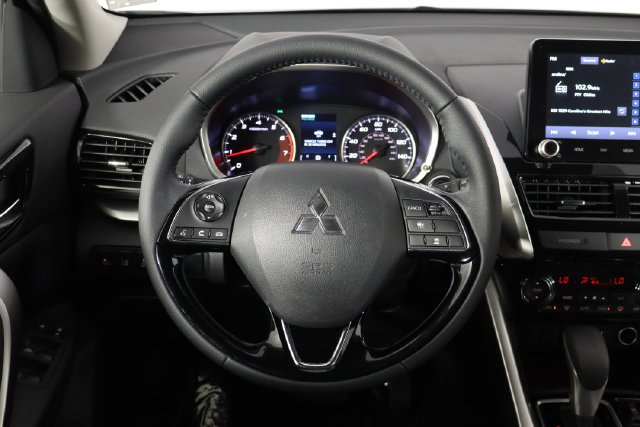 Used 2025 Mitsubishi Eclipse Cross SE AWD/4WD image 7