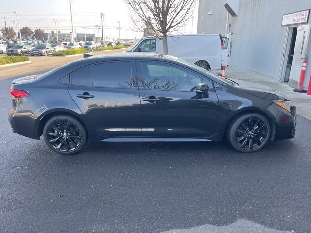 Used 2022 Toyota Corolla SE image 4