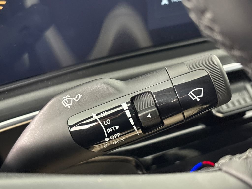 Used 2026 Kia K5 GT-Line image 17