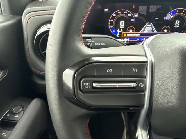 Used 2024 Chevrolet Colorado Z71 w/ Z71 Convenience Package 2 image 29