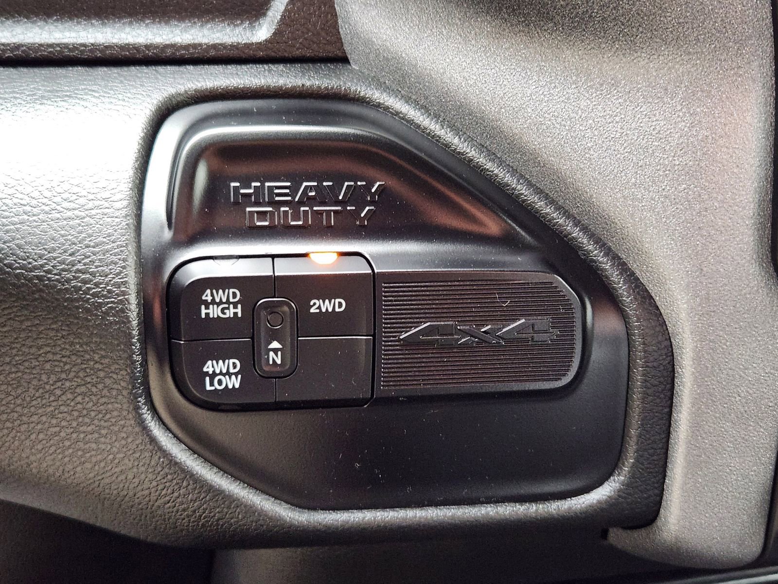 Used 2024 RAM 3500 Tradesman w/ Chrome Appearance Group image 24