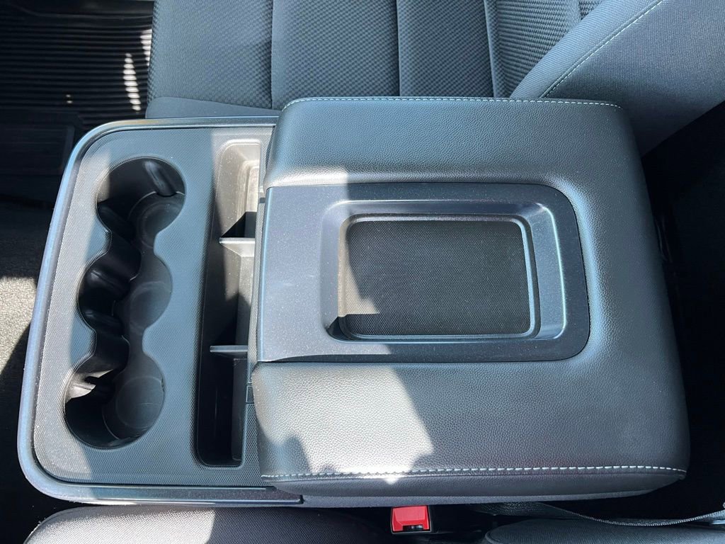 Used 2018 Chevrolet Silverado 1500 LT w/ LT Convenience Package image 25