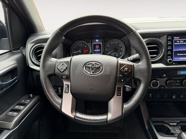 Used 2021 Toyota Tacoma TRD Sport w/ Technology Package AWD/4WD image 12