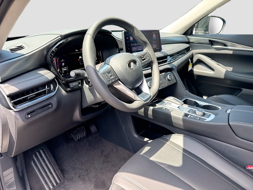 Used 2027 INFINITI QX60 Pure w/ Cargo Package FWD image 10
