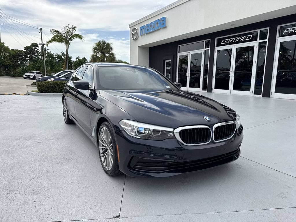 Used 2019 BMW 530i xDrive w/ Convenience Package AWD/4WD image 7