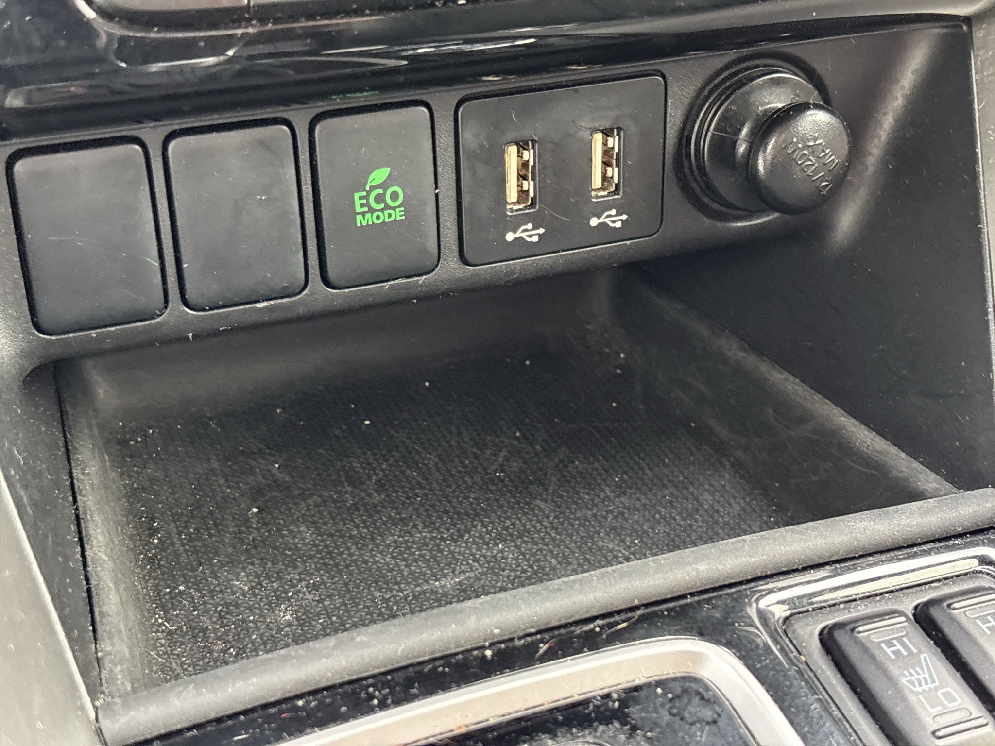 Used 2025 Mitsubishi Eclipse Cross SE AWD/4WD image 27