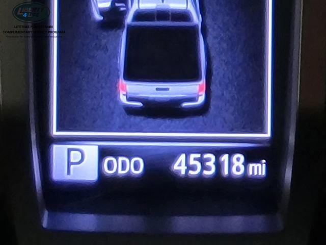 Used 2022 Toyota Tacoma TRD Sport w/ Technology Package image 30