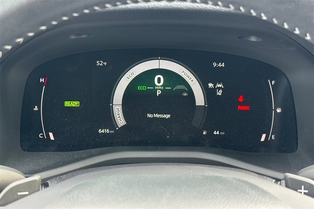 Used 2025 Toyota Camry SE image 22